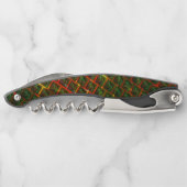 「緑の額縁の目」、傷または赤い格子。 ソムリエナイフ (裏面)