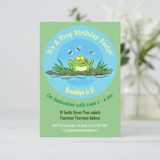 緑の飢えたカエルの漫画の誕生日の招待状 招待状 (スタンド正面)