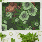 緑の黒い緑の上にウォレンとヘレボア キッチンタオル (折り畳み)