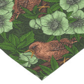 緑の黒い緑の上にウォレンとヘレボア ショートテーブルランナー (コーナー)