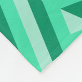 緑の3トーンダイヤモンドパターン フリースブランケット (角)