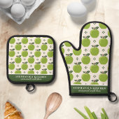 緑のAppleパターパーソナライズされたン名 鍋つかみ&鍋敷きセット