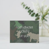 緑のCaMOOflage牛のコラージュ ポストカード (スタンド正面)