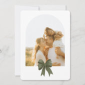 緑エレガント弓アーチ3フォトファミリークリスマス シーズンカード (正面)