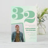 緑グラデーション32歳の誕生日招待状Boy Photo 招待状 (スタンド正面)