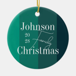 緑パーソナライズされたのストライプ家族の名前クリスマス セラミックオーナメント