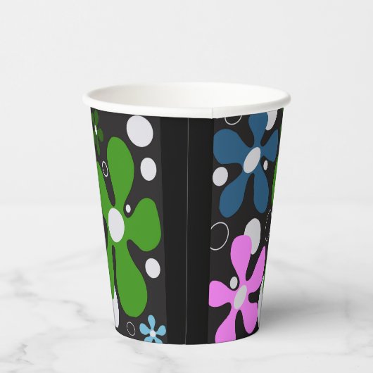 緑ファンキー、ピンク、青の花 紙コップ (右)