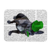 緑フランスのの上帽子と口ひげ付きブルドッグ マグネット (横)