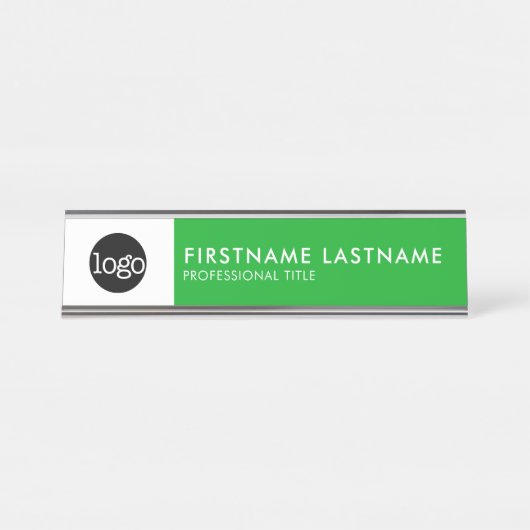 緑モダンと白 – ロゴ、名前、タイトルの追加 デスクネームプレート (正面)