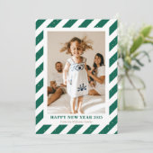 緑モダンのストライプ年賀状 シーズンカード (スタンド正面)