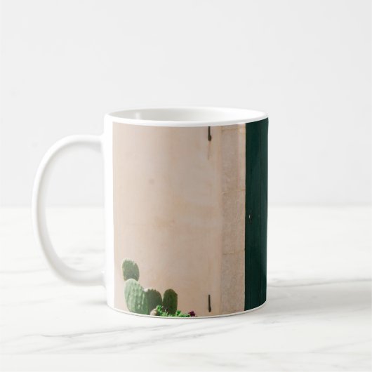 緑扉付近のサボテン植物 コーヒーマグカップ (左)