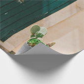 緑扉付近のサボテン植物 ラッピングペーパー (角)