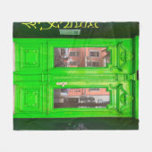 緑木ガラス扉 フリースブランケット (正面(横))