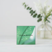 緑淡い色の植物葉感じ自然カード スクエア名刺 (スタンド正面)