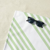 緑淡い色の白5パターンストライプ ビーチタオル (インサイチュ)