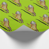緑色のイグアナ ラッピングペーパー (角)