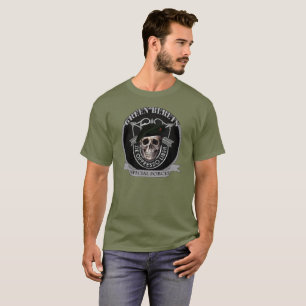 緑色のベレー帽の特殊部隊のギア Tシャツ