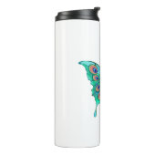 緑色の孔雀の羽を持つ蝶 タンブラー (回転左)