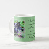 緑色の目が印象的な黒猫 コーヒーマグカップ (正面左)