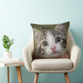 緑色の目をした可愛い子猫 クッション (椅子)