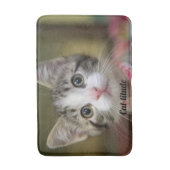 緑色の目をした可愛い子猫 バスマット (正面縦)