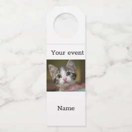 緑色の目をした可愛い子猫 ボトルネックタグ