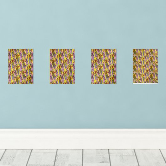 緑色の目をした毛むくじゃらの灰色の猫が窓に座っている (ウッドフロア)