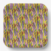 緑色の目をした毛むくじゃらの灰色の猫が窓に座っている ペーパープレート (正面)