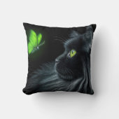 緑色の蝶を見つめ白熱［赤熱］光を放つる黒猫 クッション (正面)