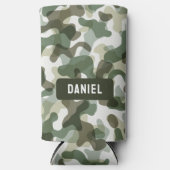 緑色の迷彩柄パターンを茶色の地色 スリム缶クーラー (正面)