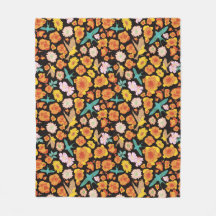 緑豊かな春フローラと暗い背景の鳥