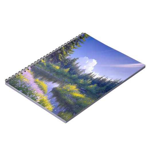 緑豊かな松の森の中の川 ノートブック (左側)