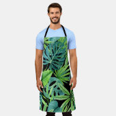 緑豊かな緑：熱帯植物パターン エプロン (着用した状態)