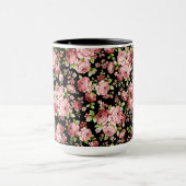 緑豊かな花の美しいバラ マグカップ (中央)