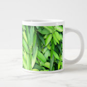 緑豊かな離れグリーン自然模様 – Botanical ジャンボコーヒーマグカップ (右)