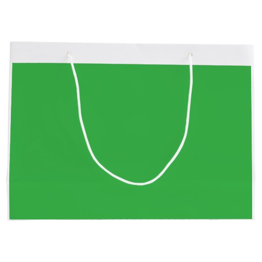 緑豊かな風景が密集した緑の木々で満たされている、 ラージペーパーバッグ (裏面)