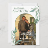 緑離れの写真アーチ日付を保存 招待状 (正面)