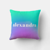 緑鮮やか紫グラデーシパーソナライズされたョン名 クッション (裏面)