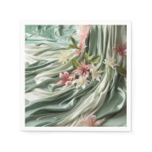 緑、クリーム、シルクのドレープ&ピンクの花