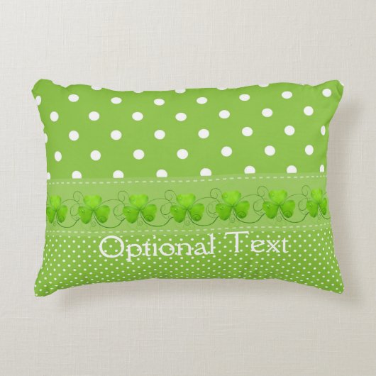 緑、ドット、シャムロック アクセントクッション (正面)