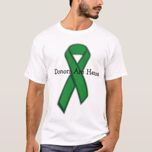 緑、提供者は英雄です Tシャツ