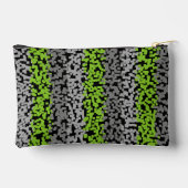 緑、灰色、黒のデジタルピクセル化されたストライプ アクセサリーポーチ (裏面)