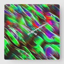 緑、赤、薄紫、紫の波