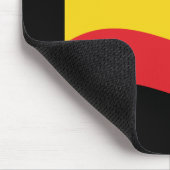 緑、金ゴールド（黄色）および赤の色フラグ マウスパッド (コーナー)