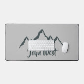 線の山描域のパーソナル化可能なモノグラム デスクマット (キーボード&マウス)