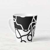 線形説得I:抽象芸術ブラック&ホワイト カフェラテマグ (左アングル)
