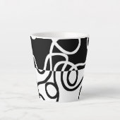 線形説得I:抽象芸術ブラック&ホワイト カフェラテマグ (正面)