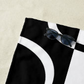 線形説得II:抽象芸術ブラック&ホワイト ビーチタオル (インサイチュ)