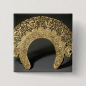 線条細工の仕事が付いているロシアのなdiadem 缶バッジ (正面)