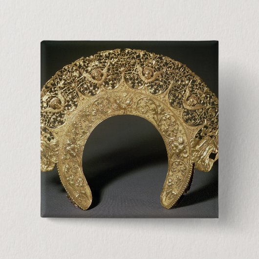 線条細工の仕事が付いているロシアのなdiadem 缶バッジ (正面)